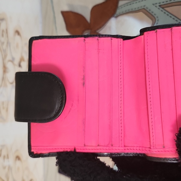 - `ღ´- ♥ -`ღ´-♥.-ღ´- AUTHENTIC Chanel Cambon CC Wallet `ღ´- ♥ -`ღ´-♥.-ღ´- - Picture 11 of 16